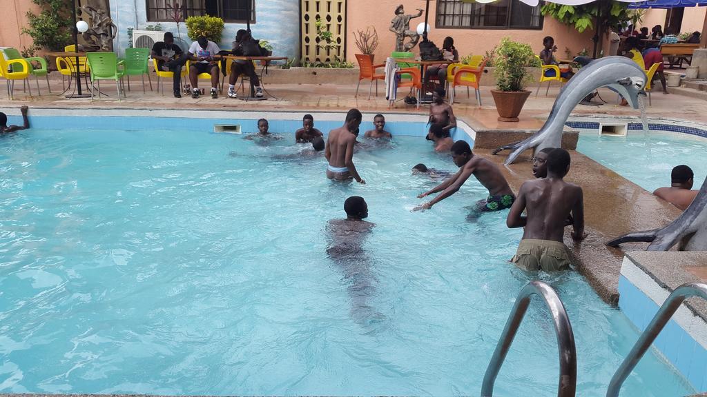 Sir Max Hotel Kumasi Eksteriør bilde